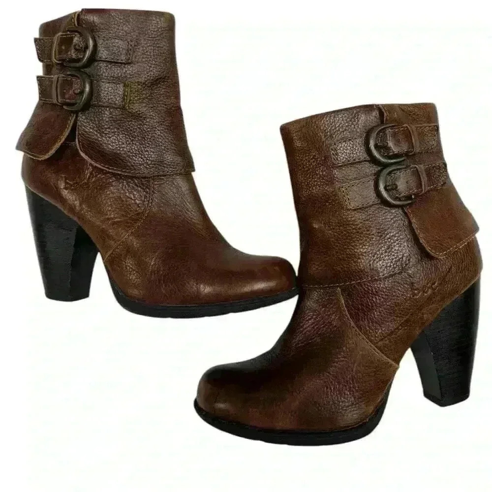 boc Born Concepts Traipse Brown Leather Boots, Size 6.5 M - Cuff Buckle SHOE